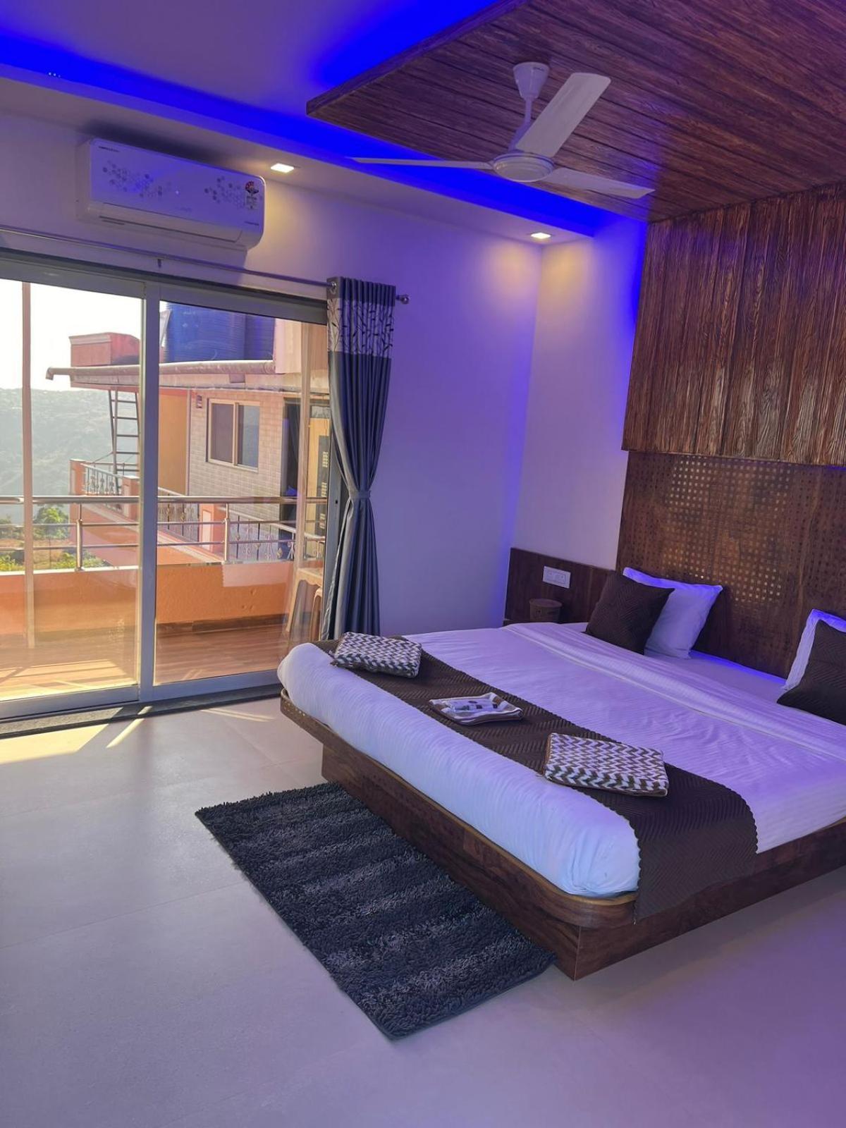 Hotel Mahabaleshwar Mount View Ngoại thất bức ảnh