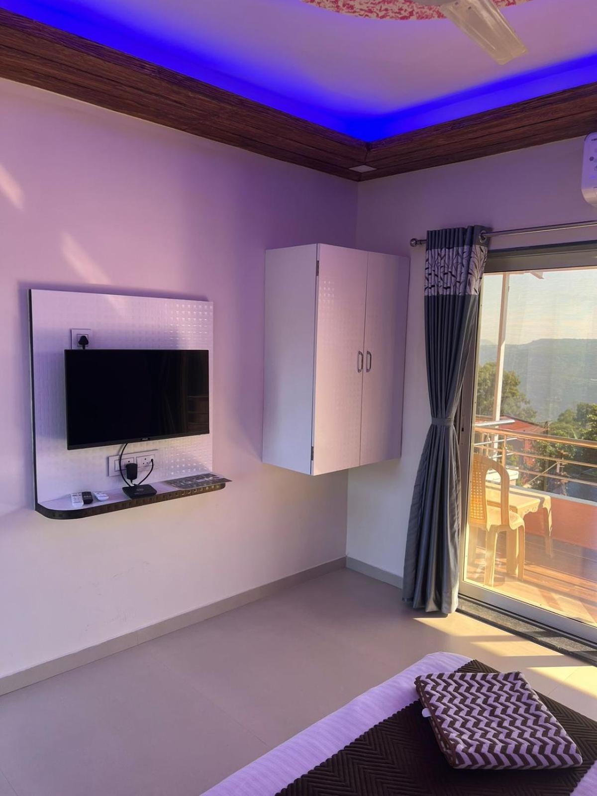 Hotel Mahabaleshwar Mount View Ngoại thất bức ảnh