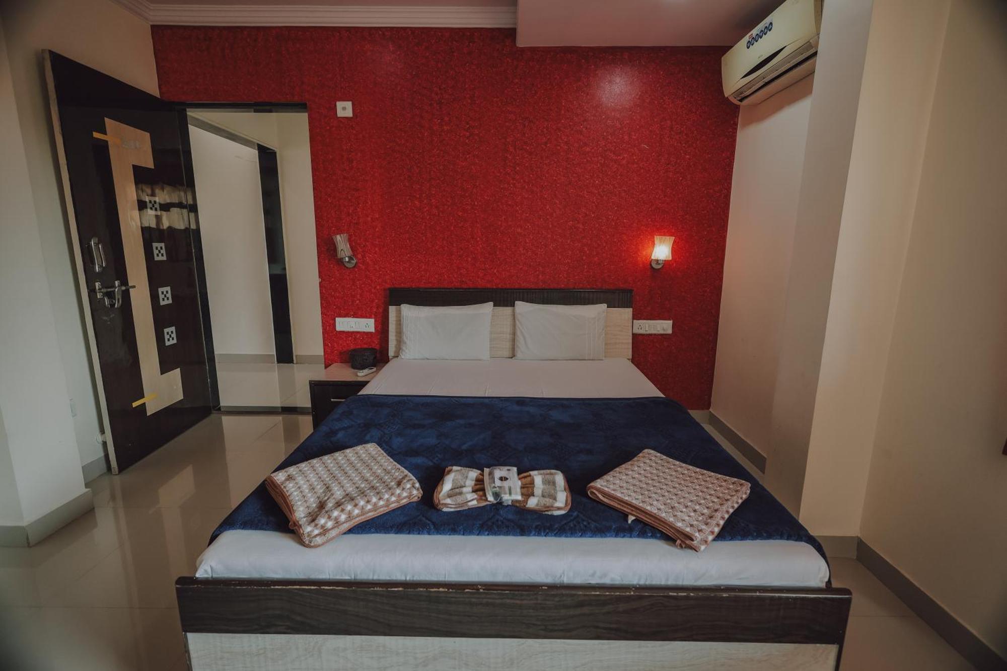 Hotel Mahabaleshwar Mount View Ngoại thất bức ảnh